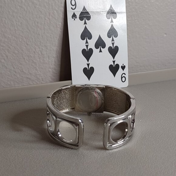 Untested 6.5 Inch Cute Terner Cuff Watch - Picture 5 of 8